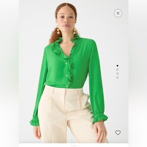 NWT JCrew Drapey cottage top in Kelly green